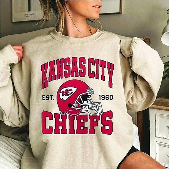 Kansas City Chiefs Retro Crewneck Sweatshirt 90s Unisex Game Day Fan Gift 17 - Picture 1 of 6